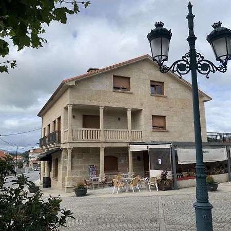 Apartamento A Casa Da Feira ポンテベドラ エクステリア 写真